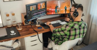 Streaming Film Lewat Handphone via Hotspot dari Laptop, Simpel & Tanpa Kabel